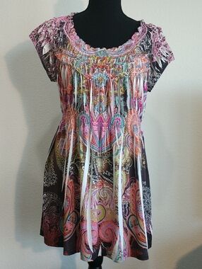 ONE WORLD Multicolor Paisley Smocked Tunic Top in Pink and Black